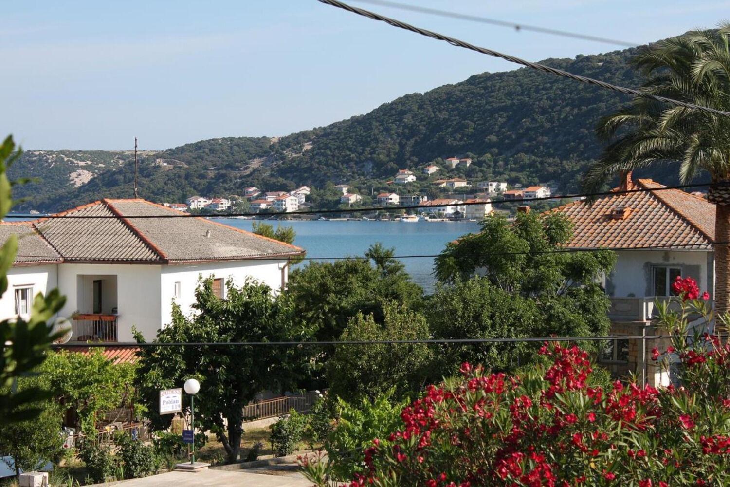 Apartments Ivo - With Terrace Supetarska Draga Kültér fotó