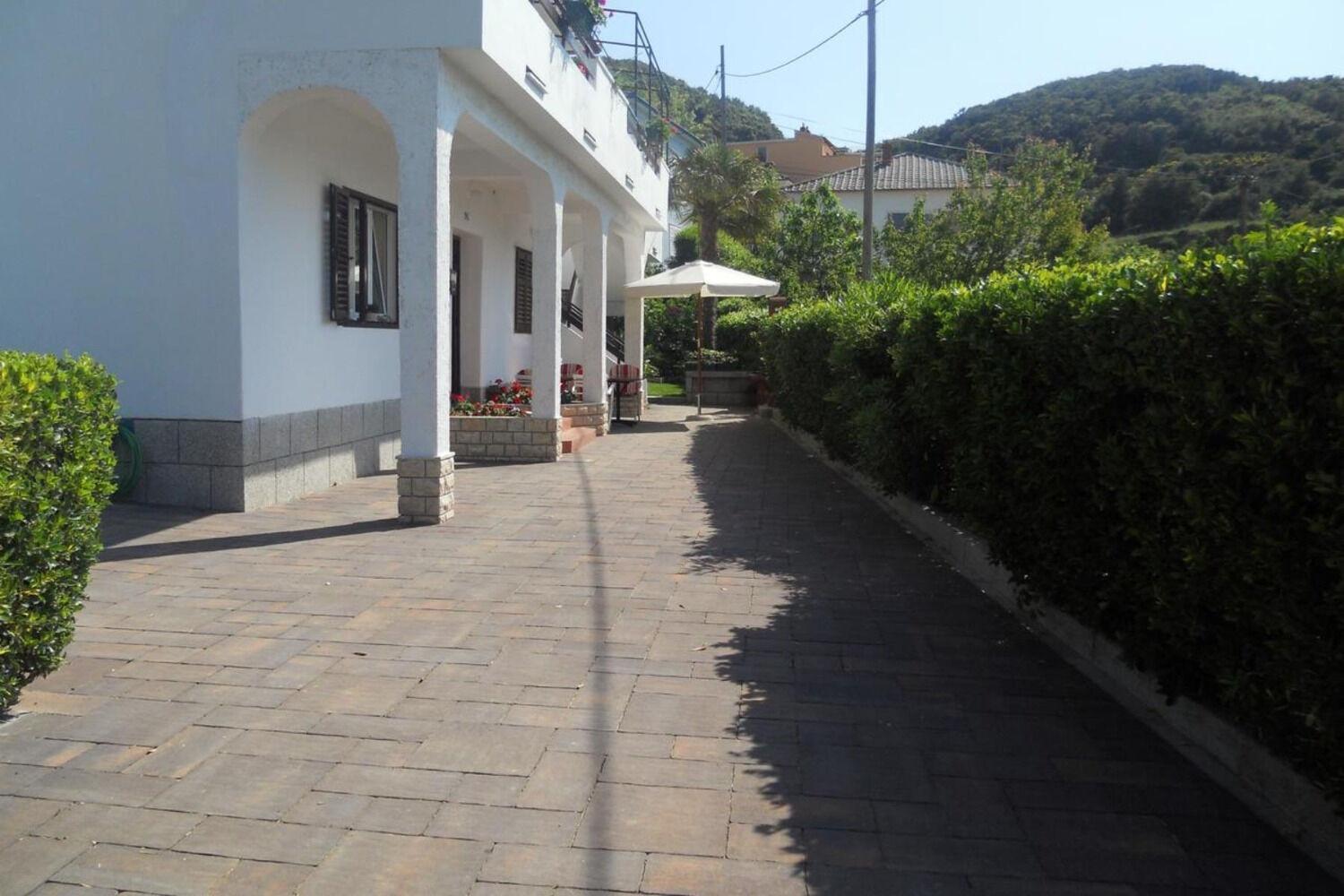 Apartments Ivo - With Terrace Supetarska Draga Kültér fotó